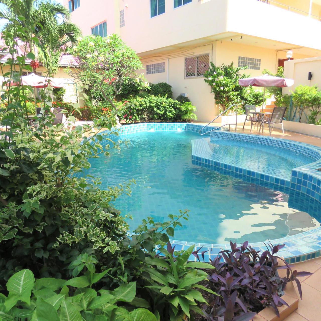 Butterfly Garden Boutique Residences Large Luxury Apts And Villas A Lifetsyle Destination By Neang, Everything You Need All Right Here 1-3 Bedrooms 110 To 190 Sq Mtrs, 2 Full Bathrooms, Rain Shower, Spa Bath, Bbq, Free Wifi, Staff 24-7, Close To Beac باتايا المظهر الخارجي الصورة