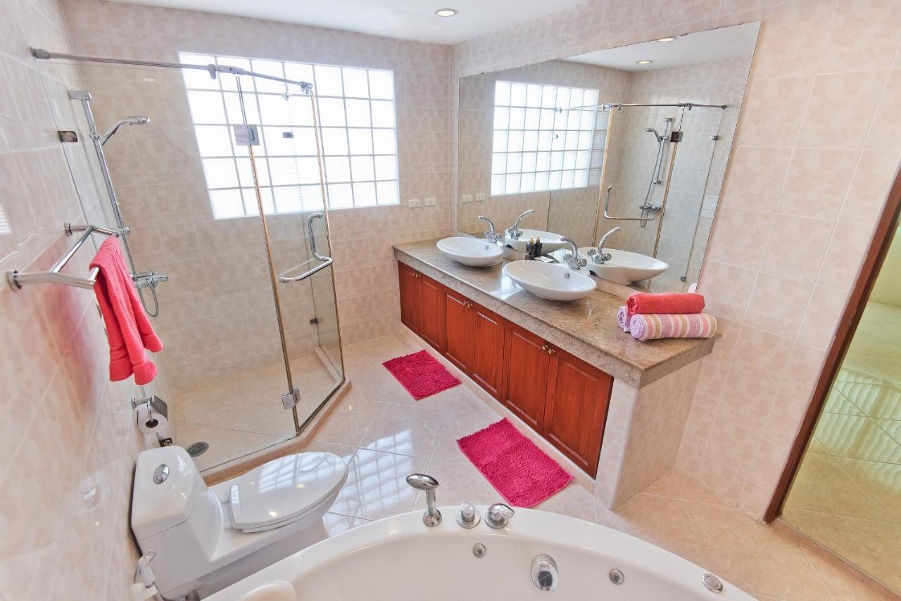 Butterfly Garden Boutique Residences Large Luxury Apts And Villas A Lifetsyle Destination By Neang, Everything You Need All Right Here 1-3 Bedrooms 110 To 190 Sq Mtrs, 2 Full Bathrooms, Rain Shower, Spa Bath, Bbq, Free Wifi, Staff 24-7, Close To Beac باتايا المظهر الخارجي الصورة